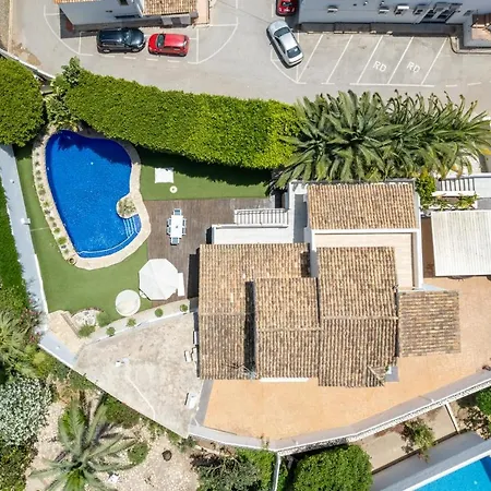 Villa L'andragó *
